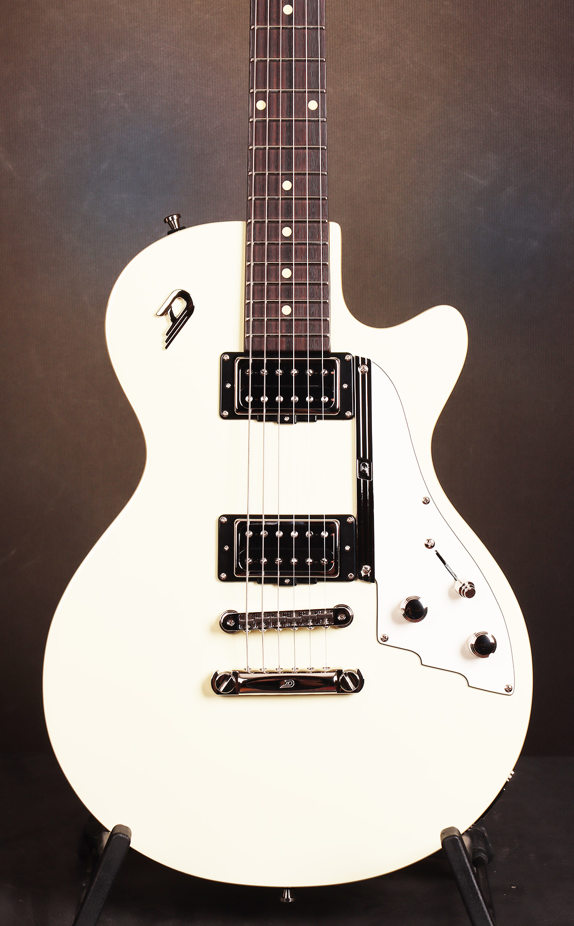 Starplayer Special Vintage White electric guitar Stageshop